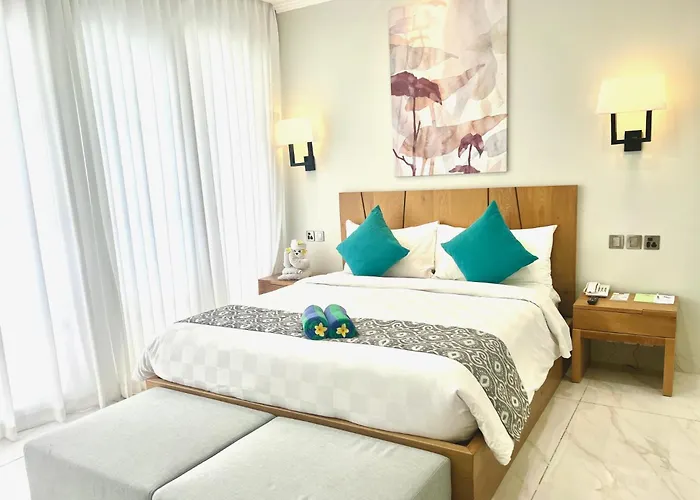 Apartahotel The Bay Sunflower 4*